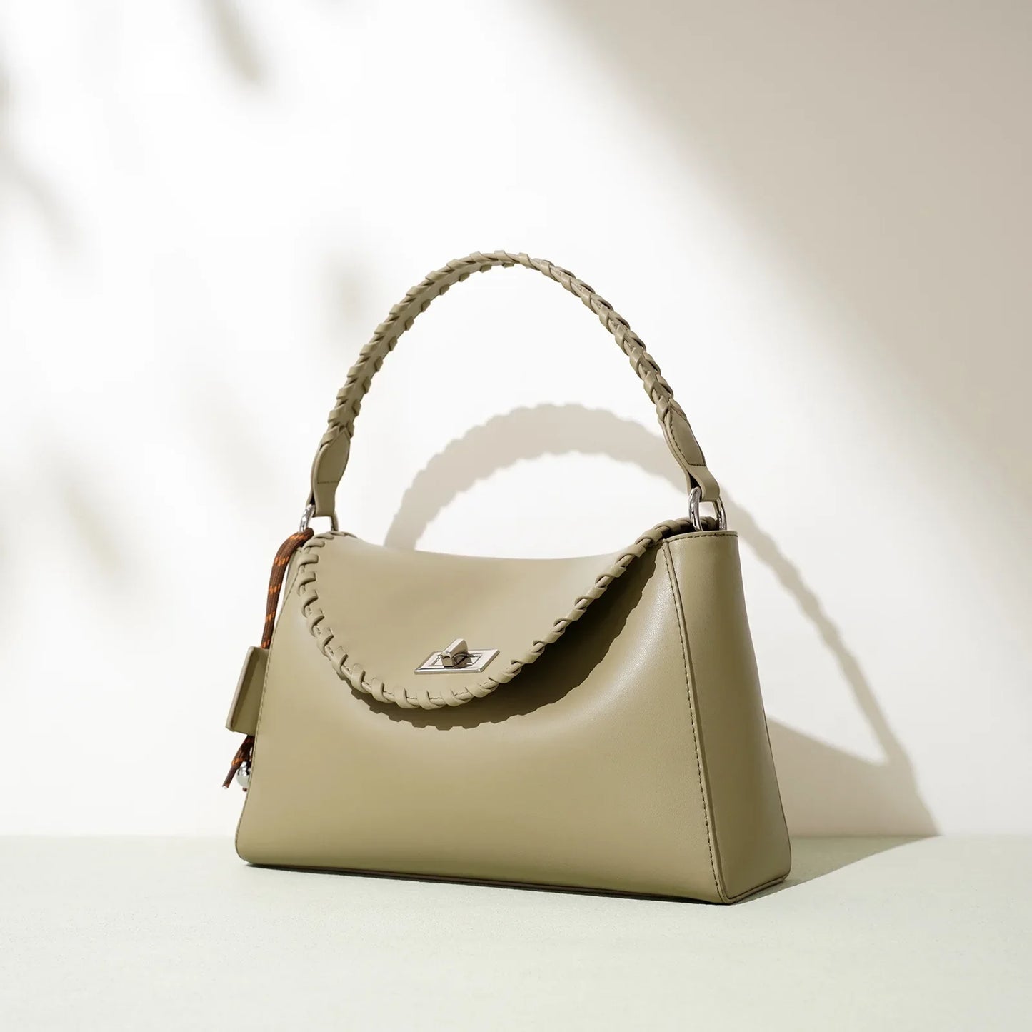 The Sienna | Trapeze Bag
