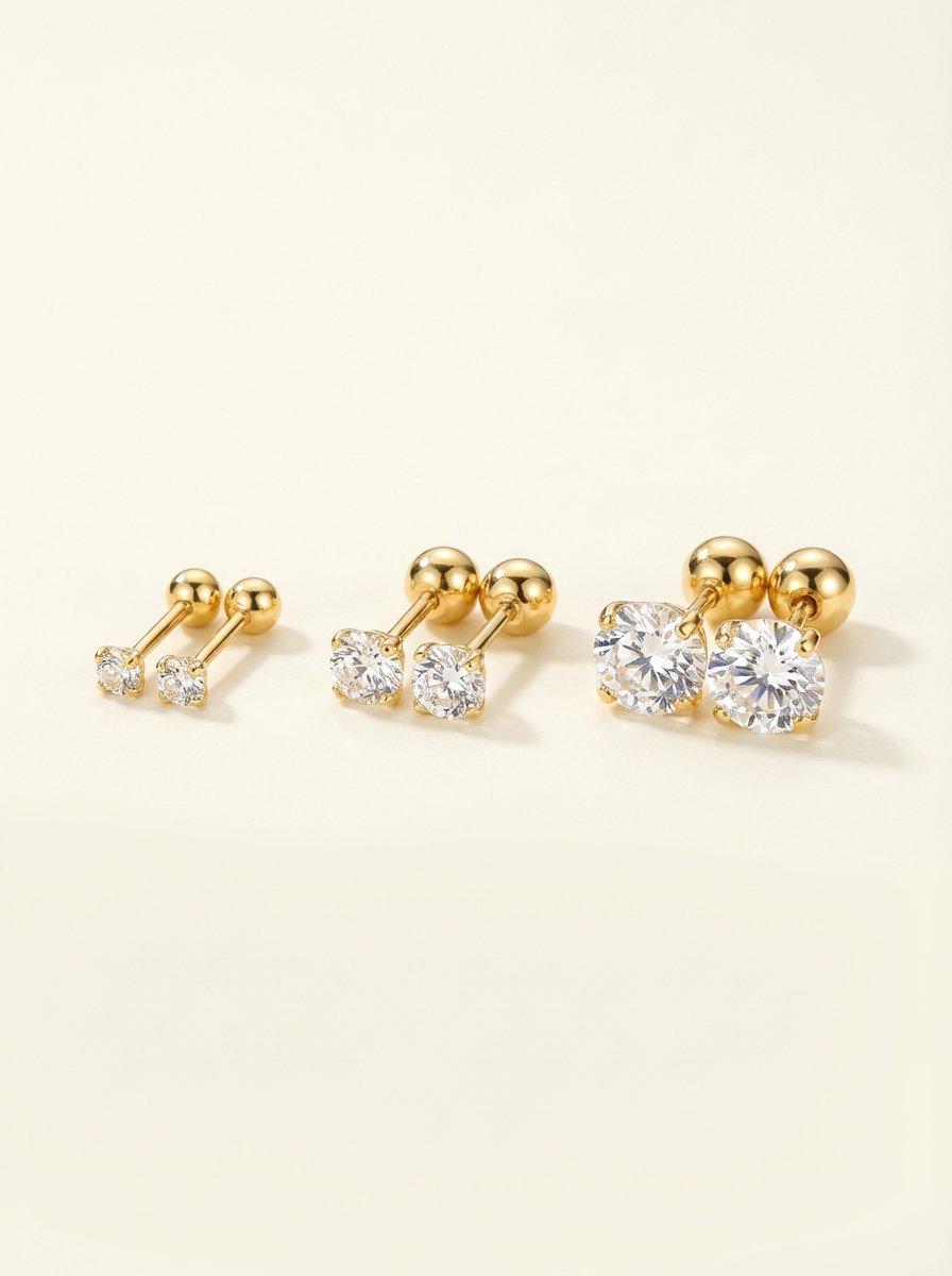 Set of 3 pairs of elegant earrings